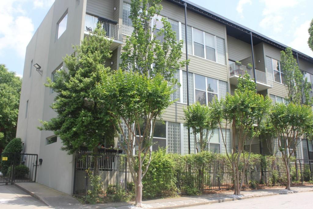 15 Waddell St. #101, Atlanta, GA 30307