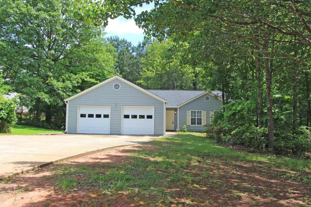 1204 Harbor Cove, Woodstock, GA 30189