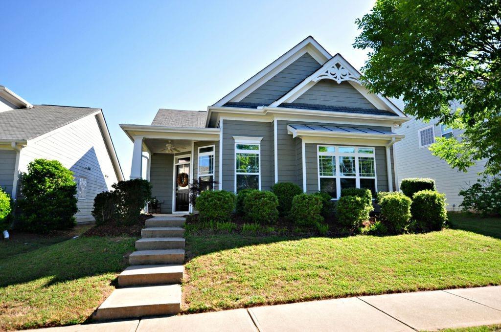 807 Durham Ct., Canton, GA 30115