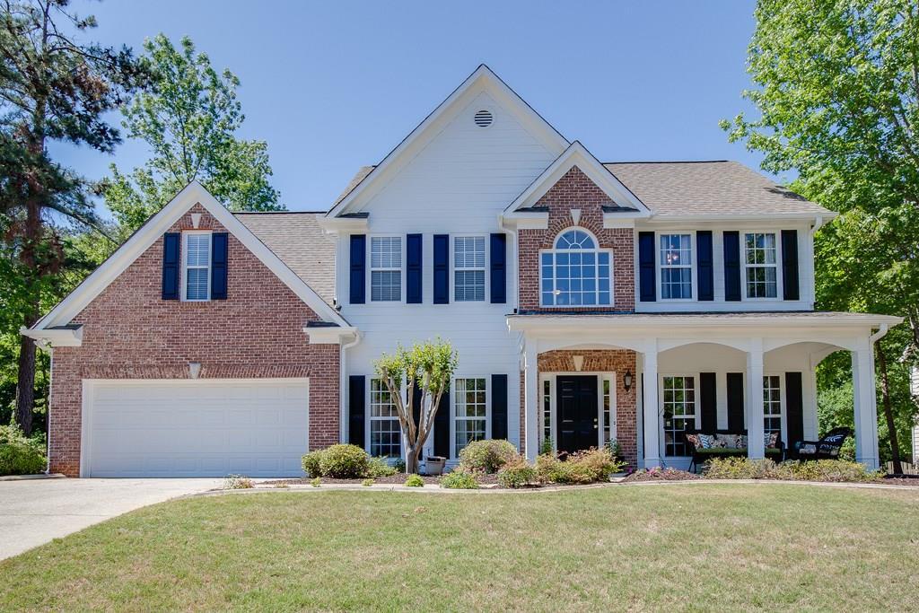 5575 Newberry Point Dr., Flowery Branch, GA 30542