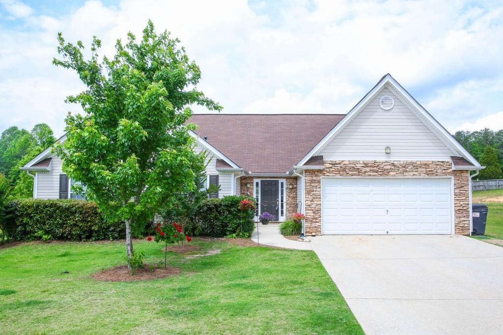 123 Wards Creek Ln., Dallas, GA 30132