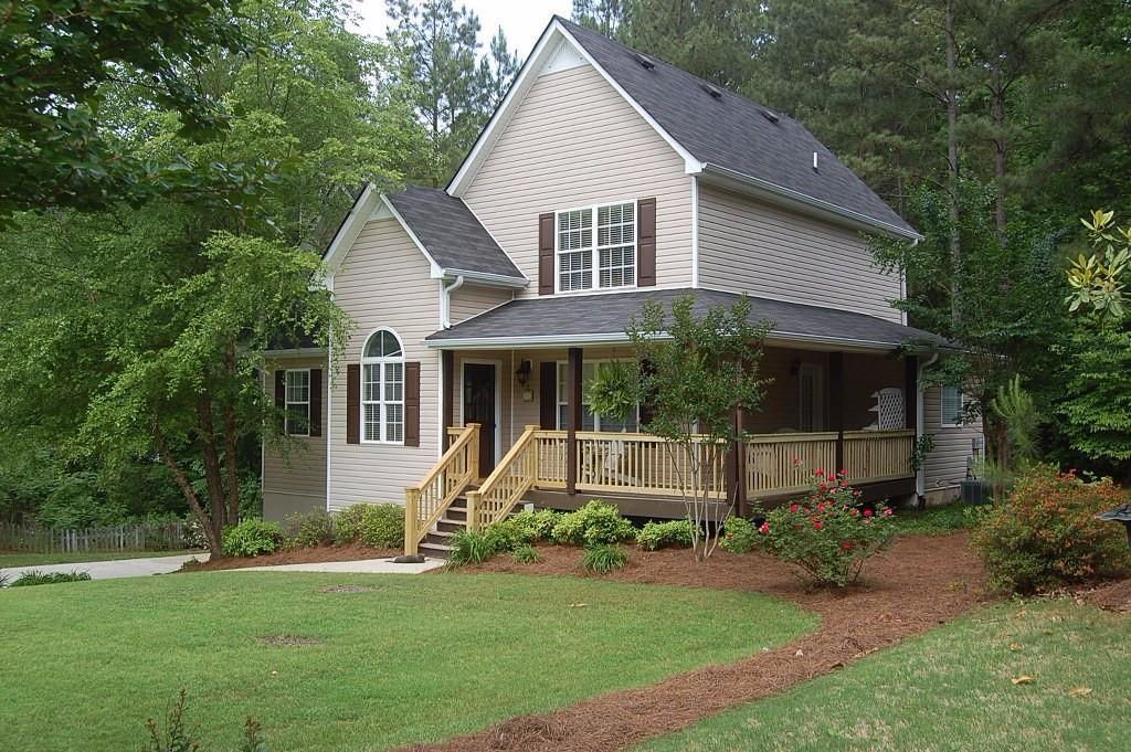 188 Hugh Ave., Dallas, GA 30132