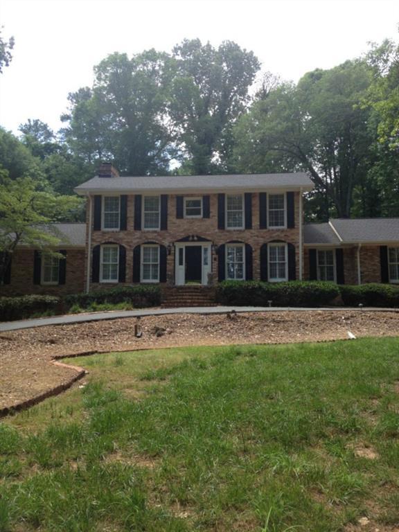 2457 Emerald Dr., Lake Spivey, GA 30236