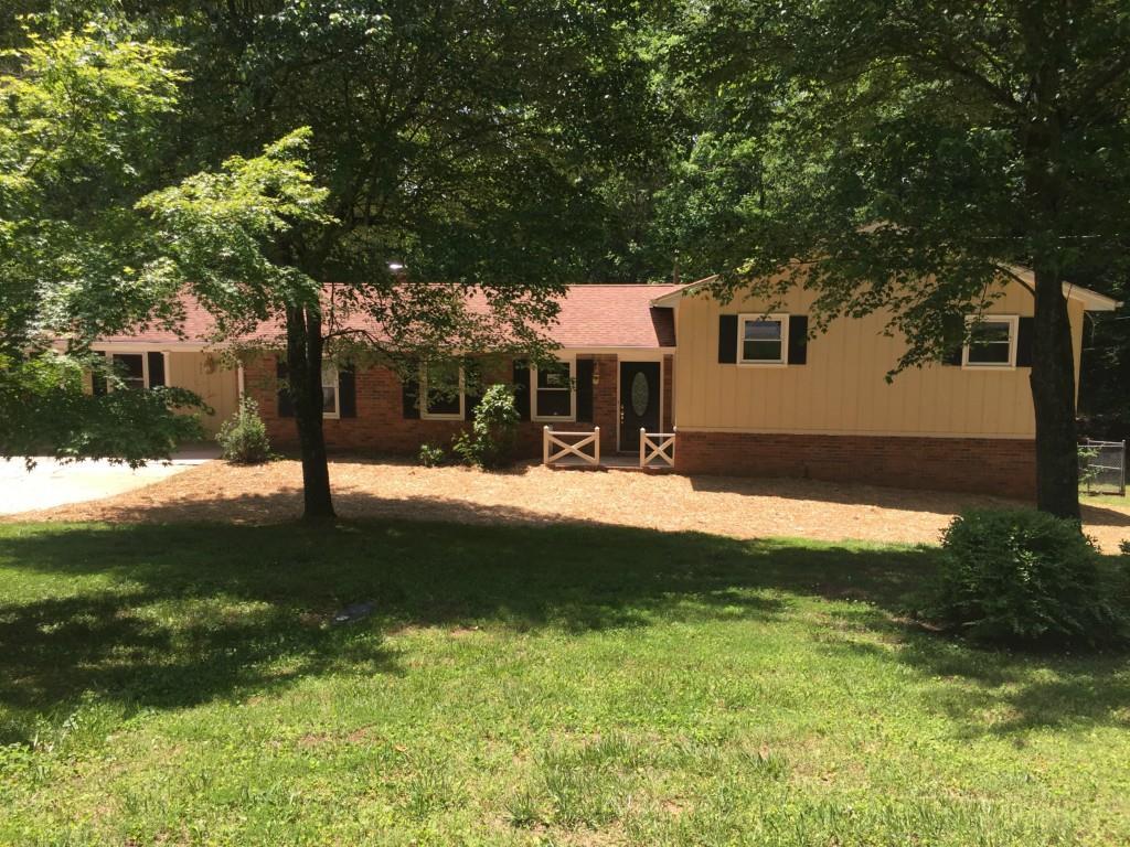 860 Oakdale Rd., Canton, GA 30114