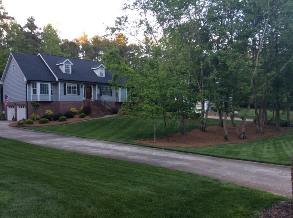 6808 Greenoak Dr., Douglasville, GA 30135