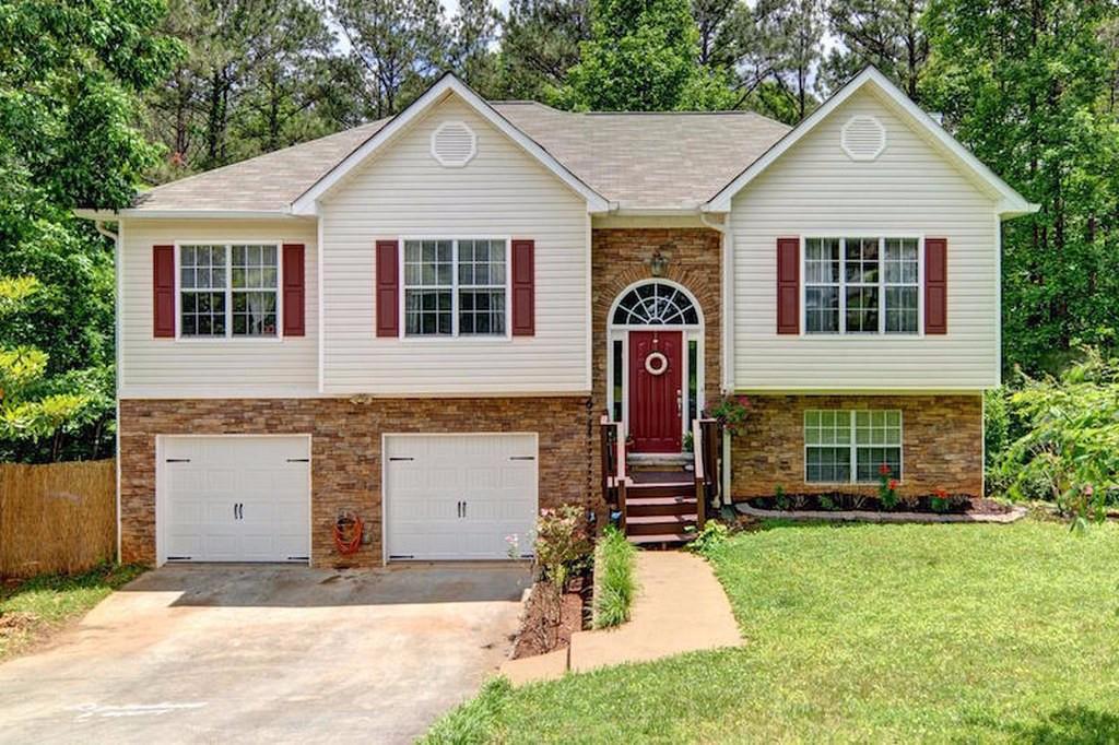 402 Eileen Cir., Canton, GA 30114