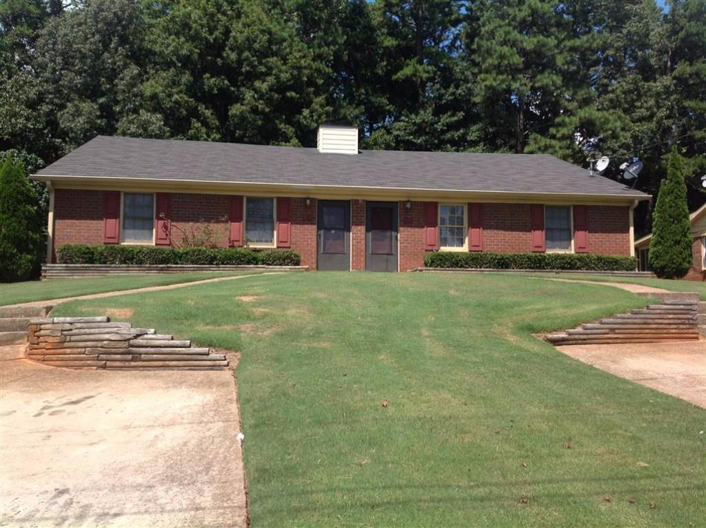 305 Haymarket Ln., Lawrenceville, GA 30046