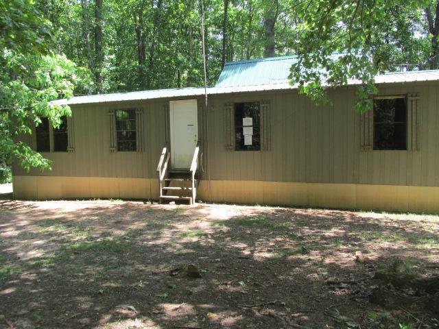 522 Woody Rd., Adairsville, GA 30103