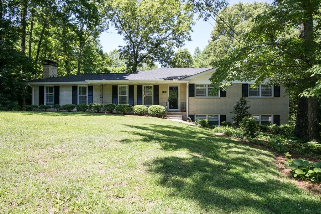 520 Oakdale Rd., Canton, GA 30114