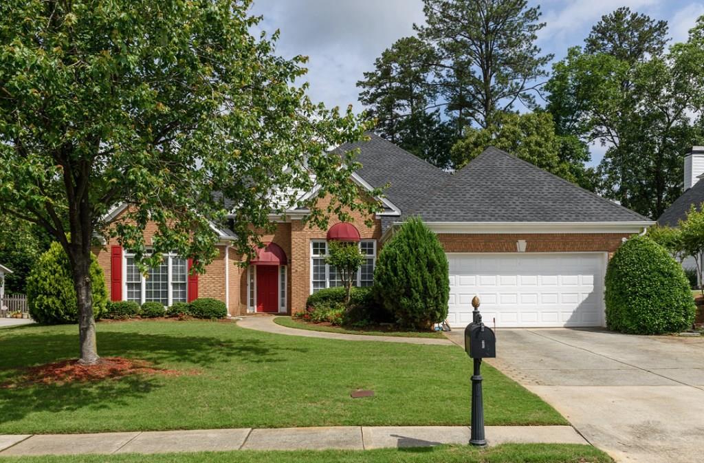 215 Finsbury Park Ct., Suwanee, GA 30024