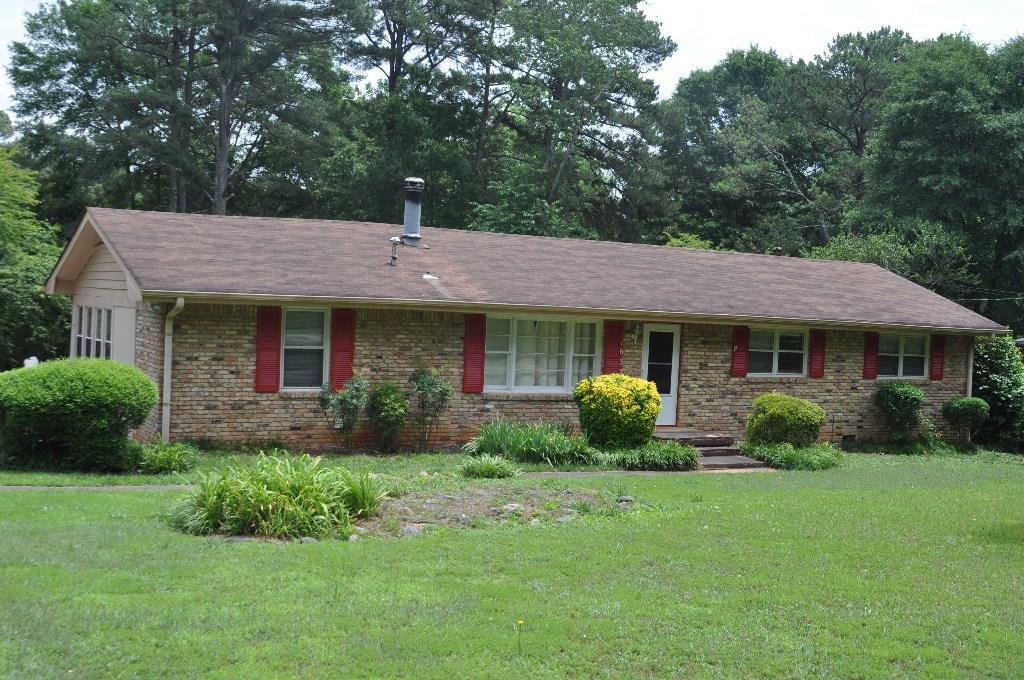 1622 Carolyn Dr., Stone Mountain, GA 30087