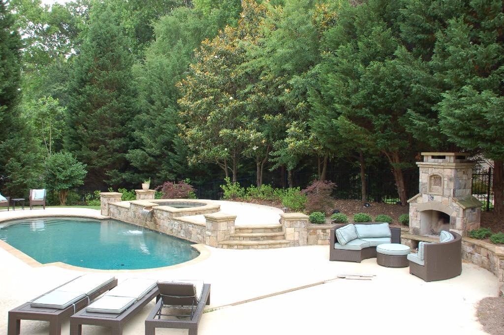 2520 Sugarloaf Club Dr., Duluth, GA 30097