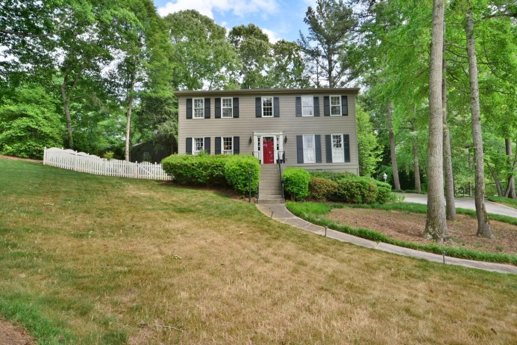 5648 Woodsong Tr., Dunwoody, GA 30338