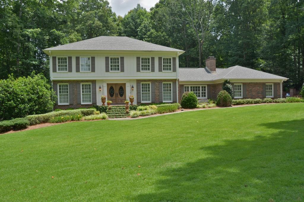 4587 Ridgegate Dr., Duluth, GA 30097