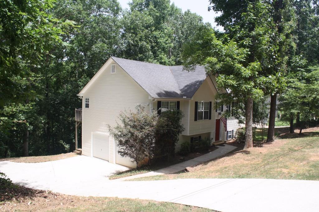 6525 Dogwood Rd., Gainesville, GA 30506