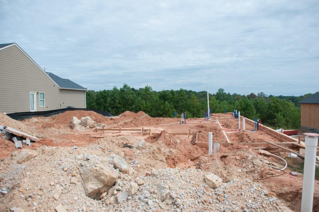 2964 Nairn Ct., Douglasville, GA 30135