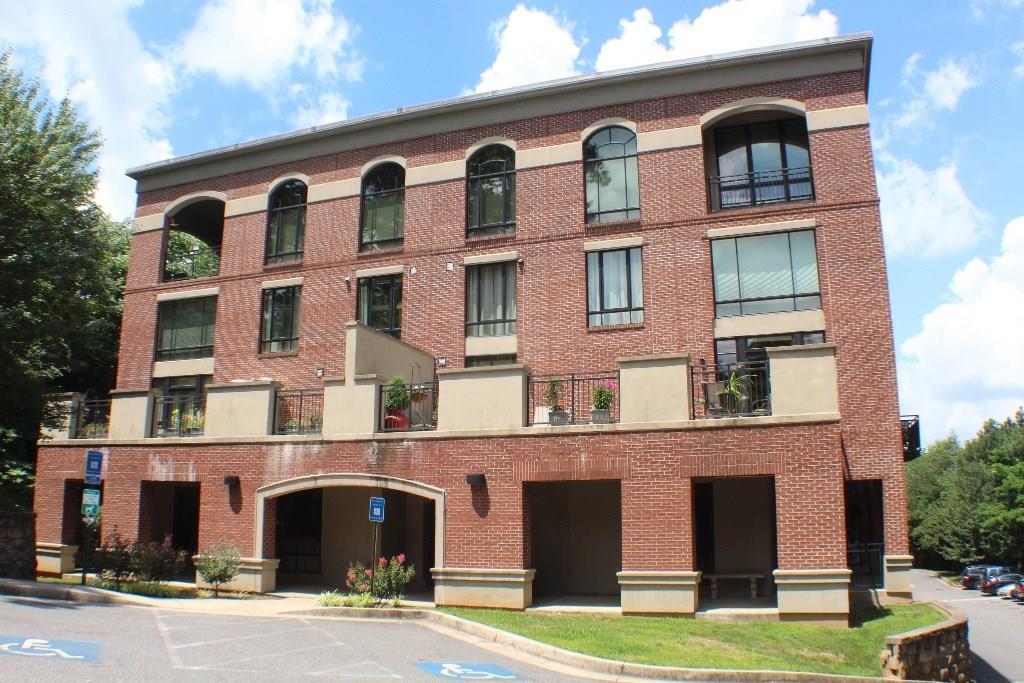 319 Atlanta St. #405, Marietta, GA 30060