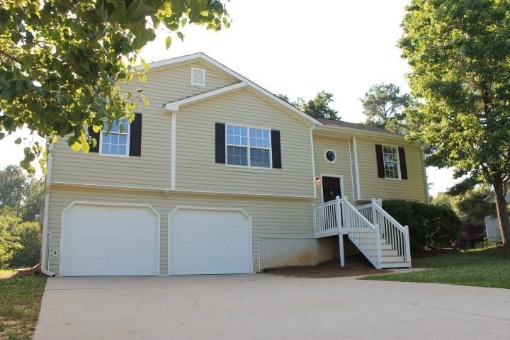 187 Burton Dr., Douglasville, GA 30134