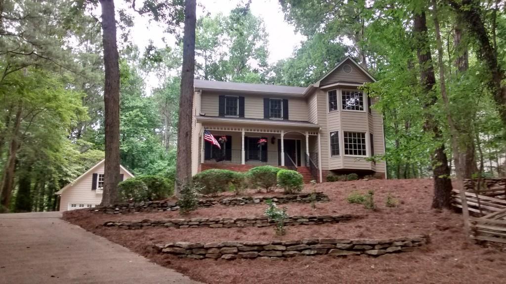 153 Junaluska Dr., Woodstock, GA 30188