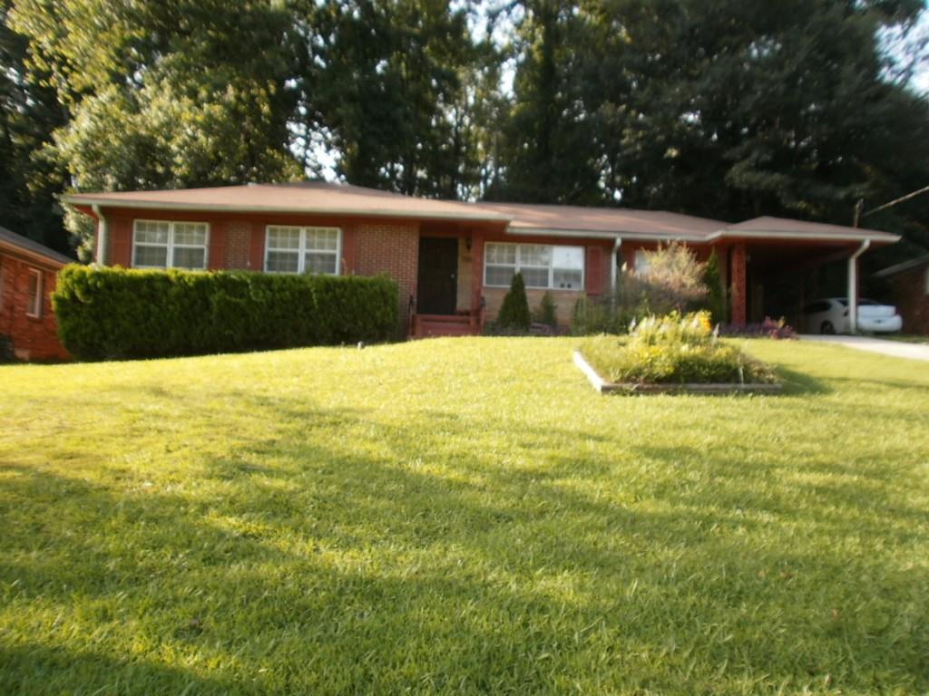 1334 Elmhurst Cir., Atlanta, GA 30316