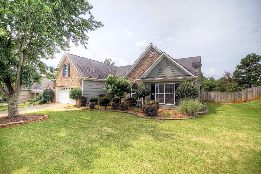 880 Charles Hall Dr., Dacula, GA 30019