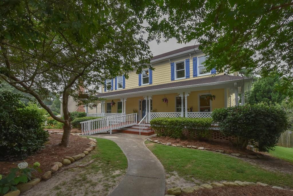 1351 Summit Chase Dr., Snellville, GA 30078