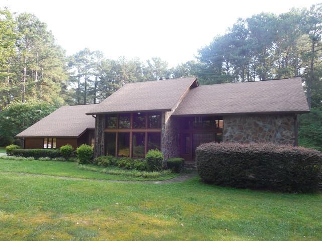 1244 Dogwood Rd., Snellville, GA 30078