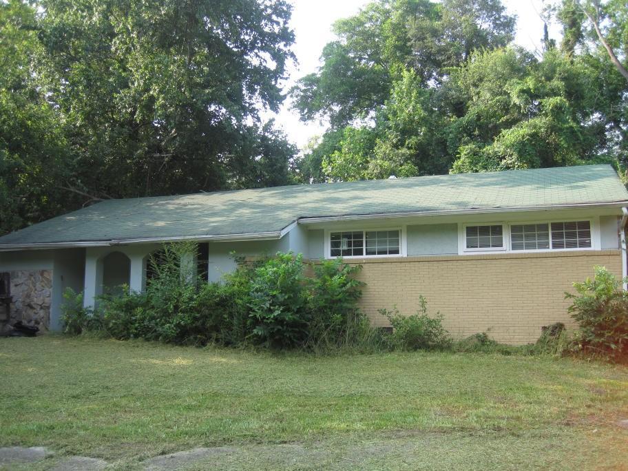 2632 Yale Ter., Decatur, GA 30032