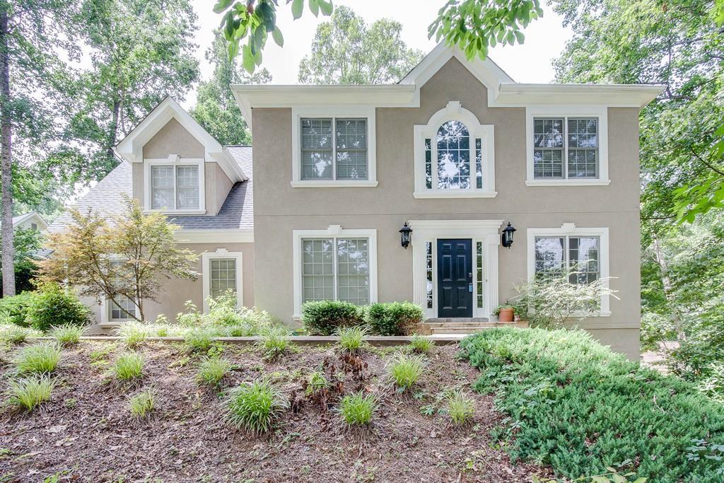 4728 Plantation Dr., Flowery Branch, GA 30542