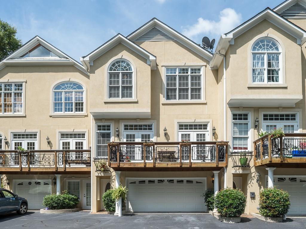 331 Carpenter Dr. #7, Atlanta, GA 30328