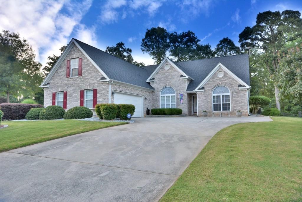411 Meadowcreek Dr., Jefferson, GA 30549