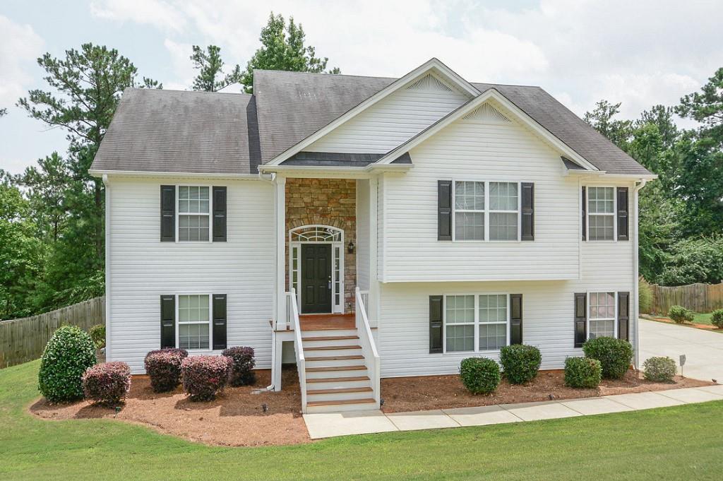 68 Sandstone Ct., Douglasville, GA 30134