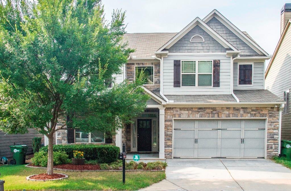 2062 Village Crest Dr., Atlanta, GA 30318