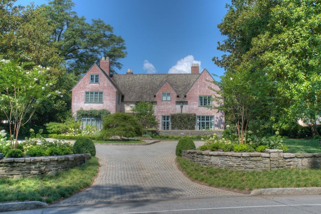 2620 Habersham Rd., Atlanta, GA 30305