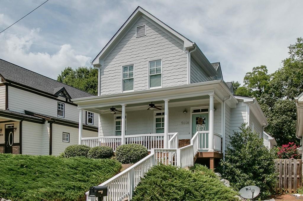5506 Chestnut St., Flowery Branch, GA 30542