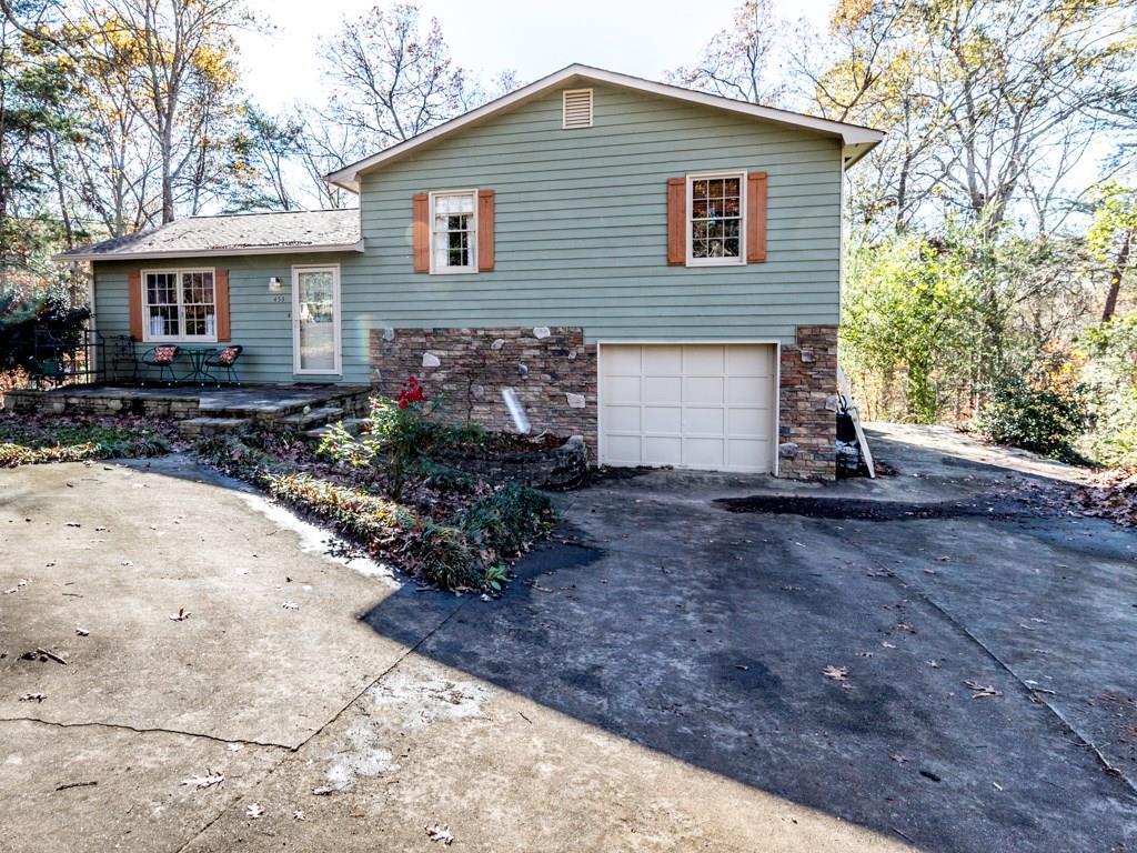 453 Lewis Rd., Canton, GA 30115