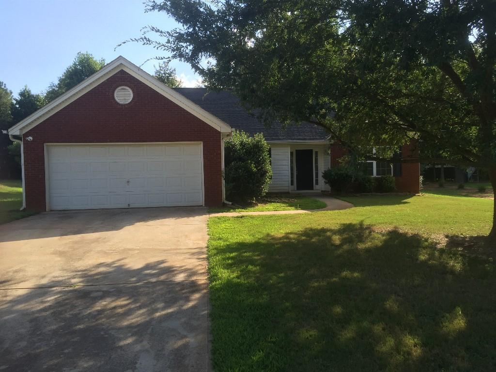 1590 Brush Creek Dr., Monroe, GA 30655