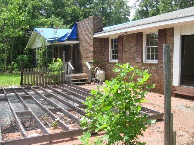 822 Mcpherson Church Rd., Dallas, GA 30132