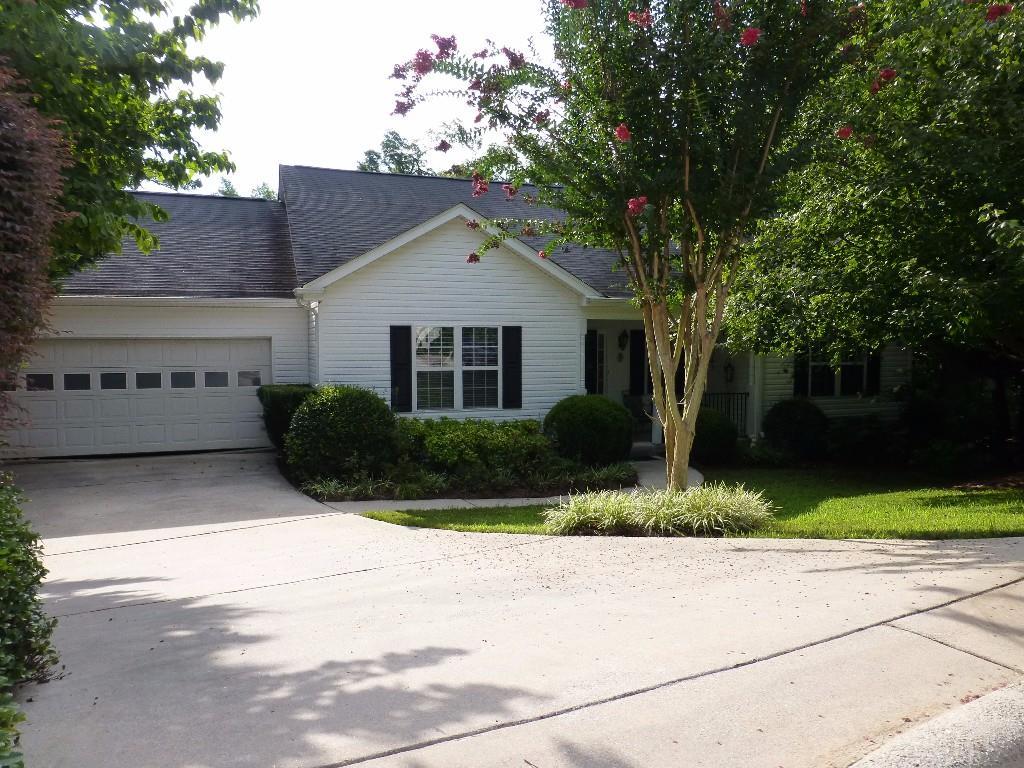 959 Charleston Ct., Gainesville, GA 30501
