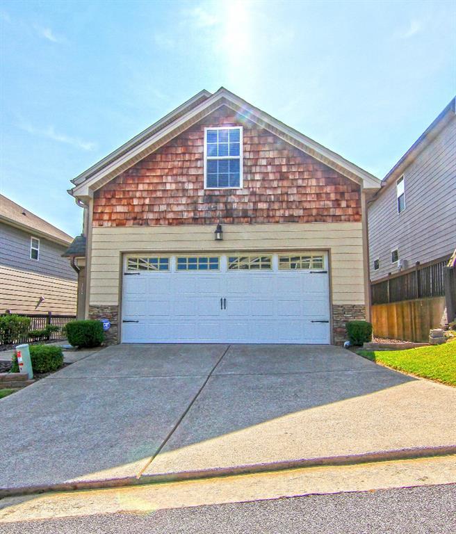 117 Village Pkwy., Woodstock, GA 30188