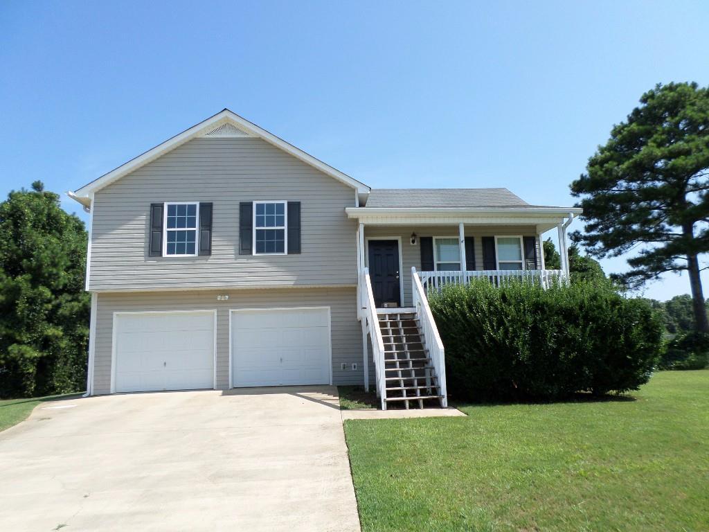 89 Pin Oak Ct., Dallas, GA 30157