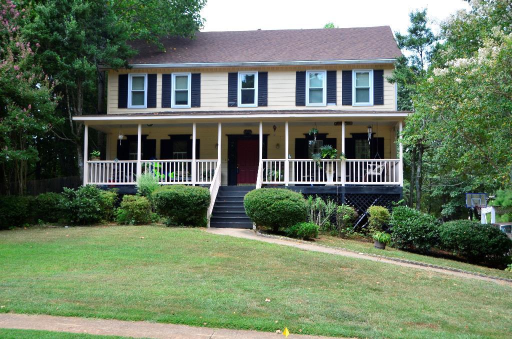 1192 Crestbrook Dr., Mableton, GA 30126