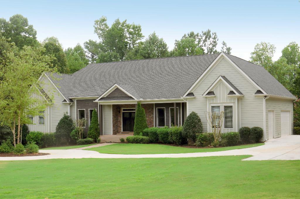 319 Hope Dr., Suwanee, GA 30024
