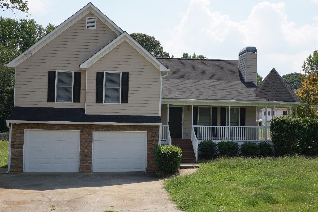 52 Wisteria Ct., Hiram, GA 30141