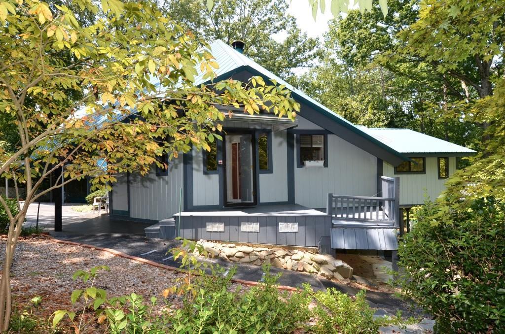 3305 The Trail Rd., Gainesville, GA 30501