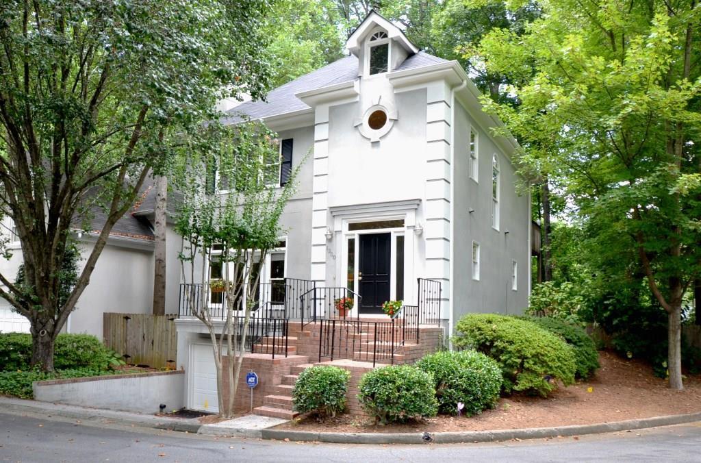 1300 Wildcliff Pkwy., Atlanta, GA 30329