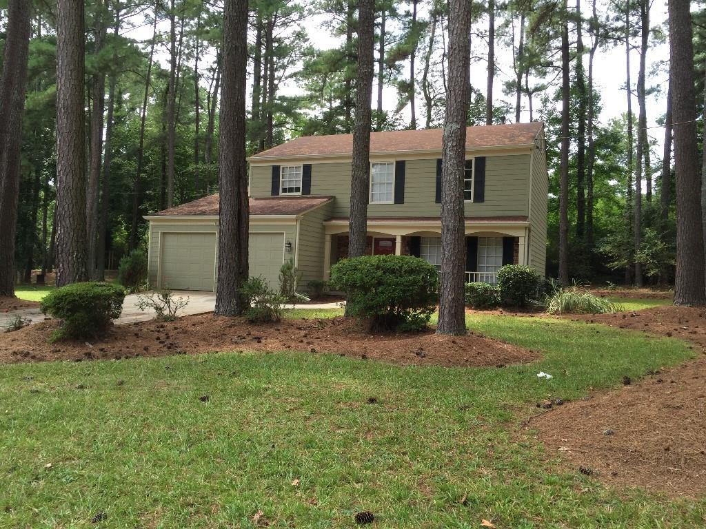 465 Sherwood Cir., Stone Mountain, GA 30087
