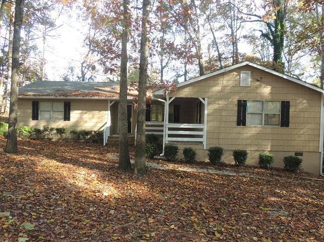 1374 Biffle Rd., Stone Mountain, GA 30088