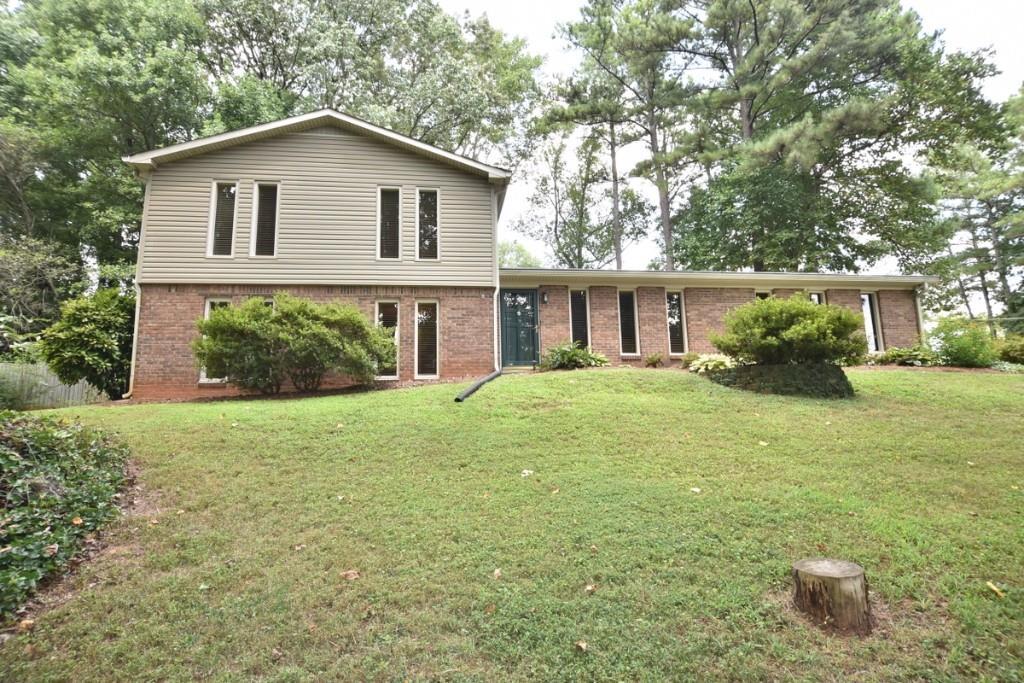 588 Cole Dr., Lilburn, GA 30047