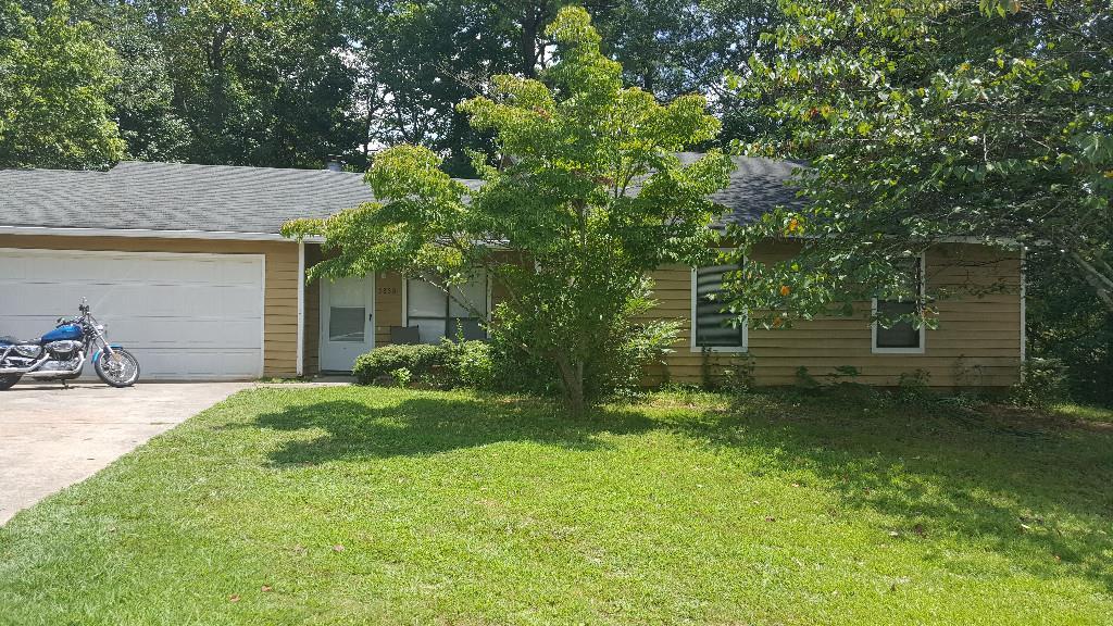 5860 Glenn Hollow Ln., Norcross, GA 30071